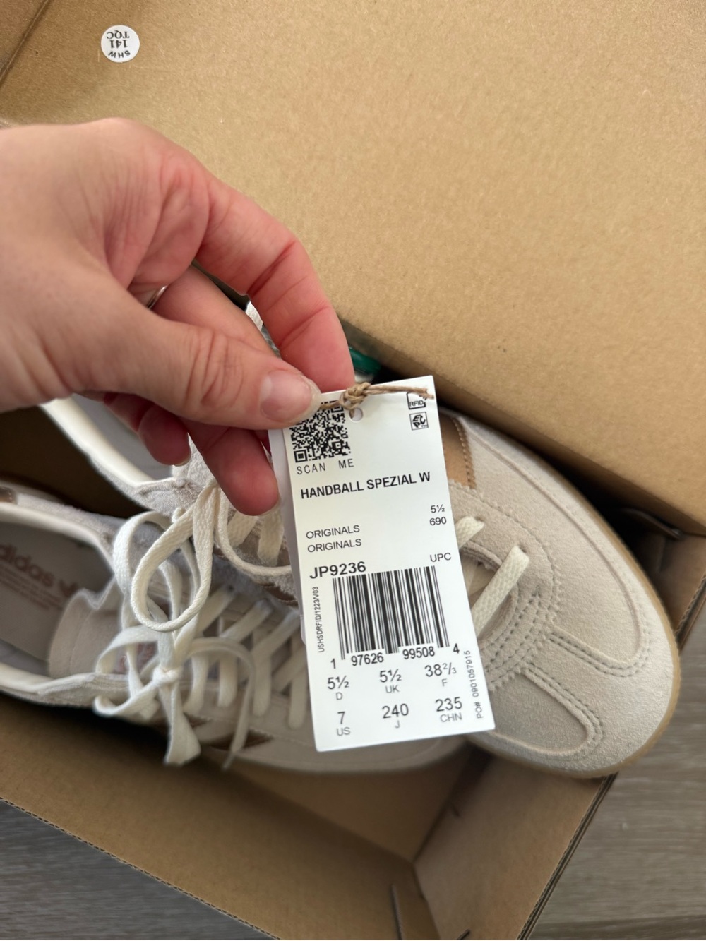 adidas Women's Suede Sneakers in Cream & Tan Metallic- handball Spezial - Picture 8 of 8